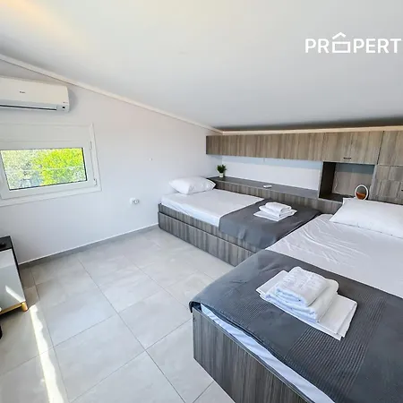 Cosega Luxury #propertly Apartment