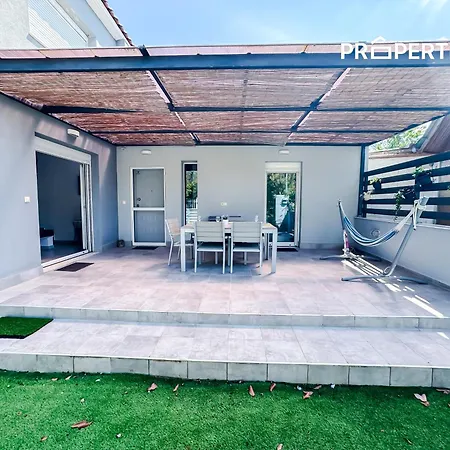 Apartman Cosega Luxury #propertly Nea Kallikrateia